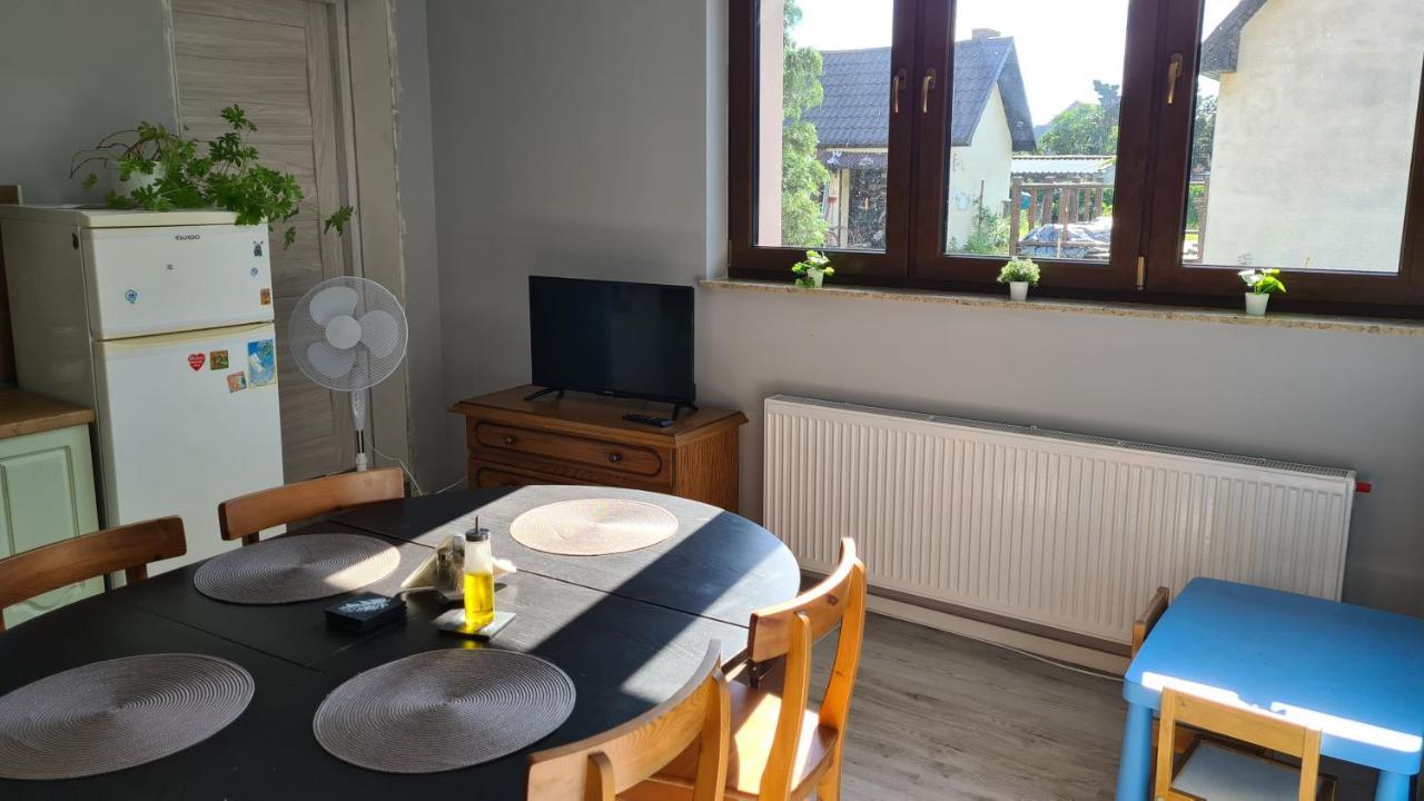 Urocze Apartamenty Na Wsi Goledzinow Esterno foto