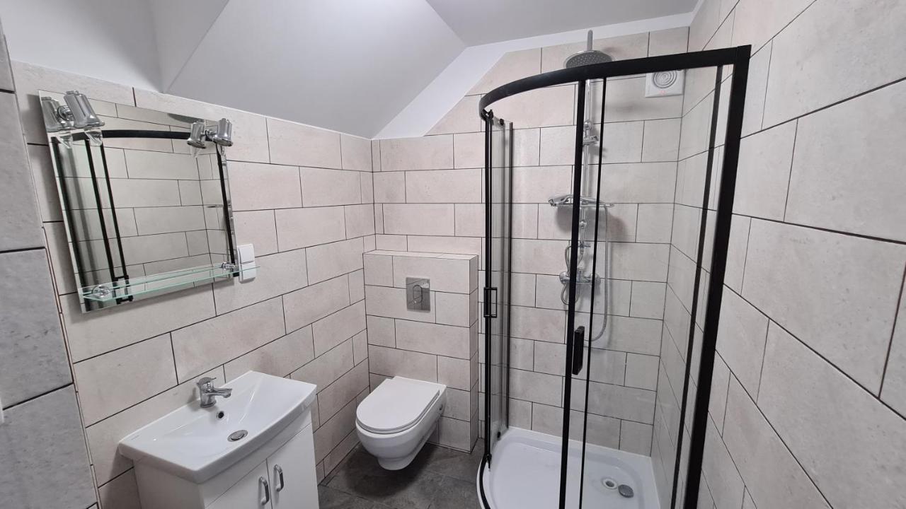 Urocze Apartamenty Na Wsi Goledzinow Esterno foto