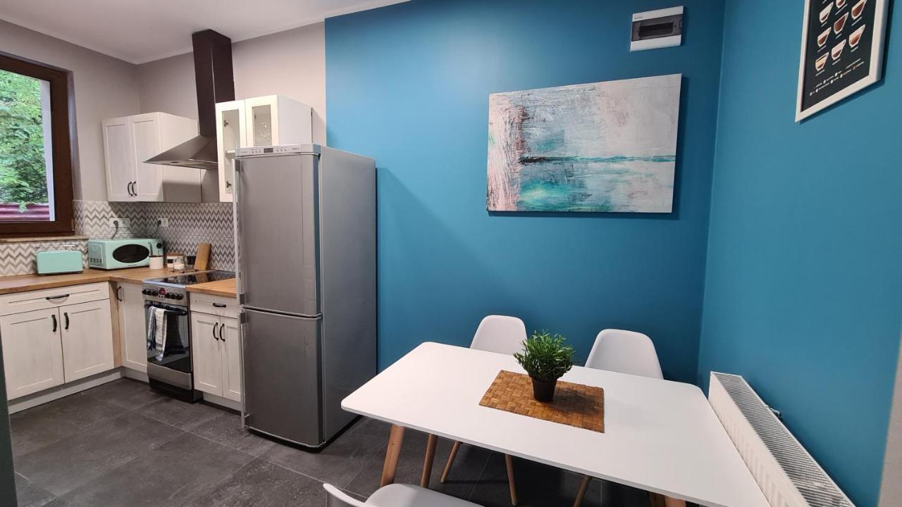 Urocze Apartamenty Na Wsi Goledzinow Esterno foto