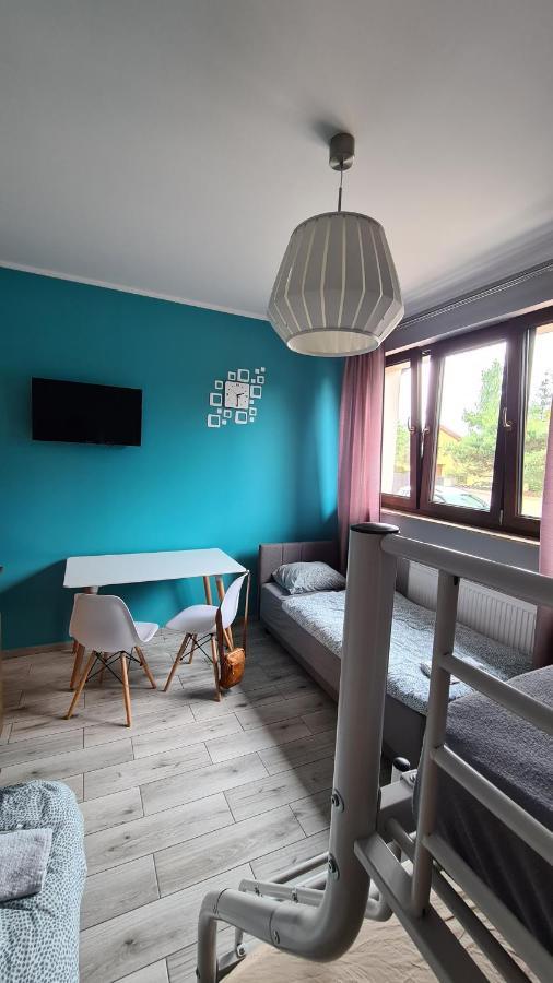 Urocze Apartamenty Na Wsi Goledzinow Esterno foto
