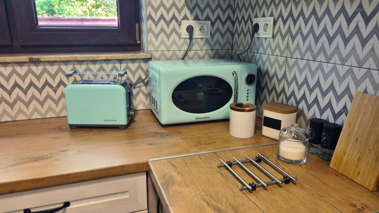 Urocze Apartamenty Na Wsi Goledzinow Esterno foto